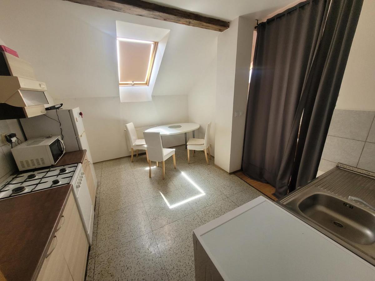 Apartments Zizkov B Prága Kültér fotó